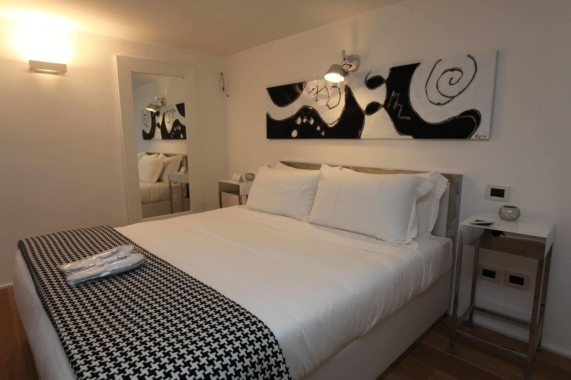 Lhp Suite Roma Piazza Del Popolo Exteriör bild