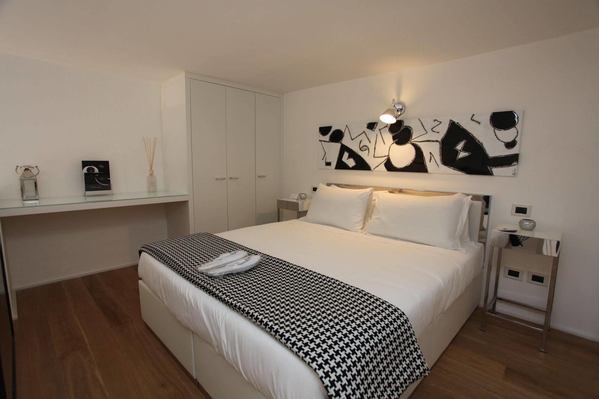 Lhp Suite Roma Piazza Del Popolo Exteriör bild