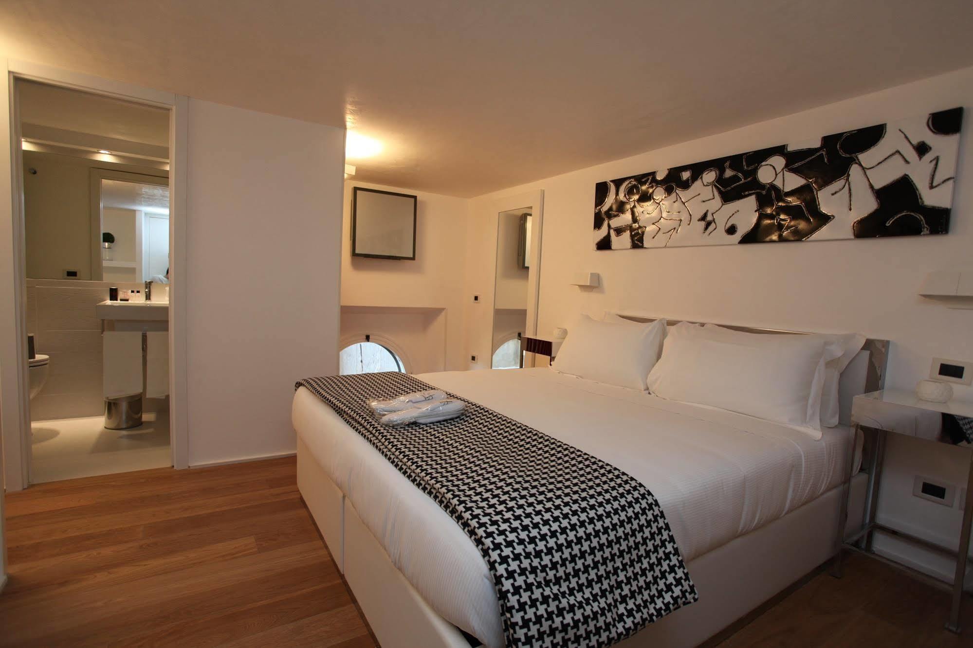 Lhp Suite Roma Piazza Del Popolo Exteriör bild